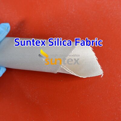300g High Silica Fiberglass Cloth with 1000℃ Temperature Resistance and Silicone Coating for Heat Protection