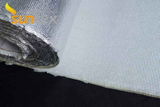 550C Thermal Resistant 0.4mm Aluminum Foil Wrapped Fiberglass Cloth For Oil & Steam Pipelines Fireproof