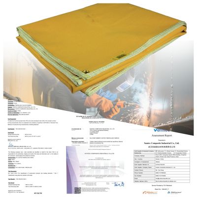 100% Fiberglass Welding Blanket with 550°C Heat Resistance and Acrylic Coating for Fire Protection